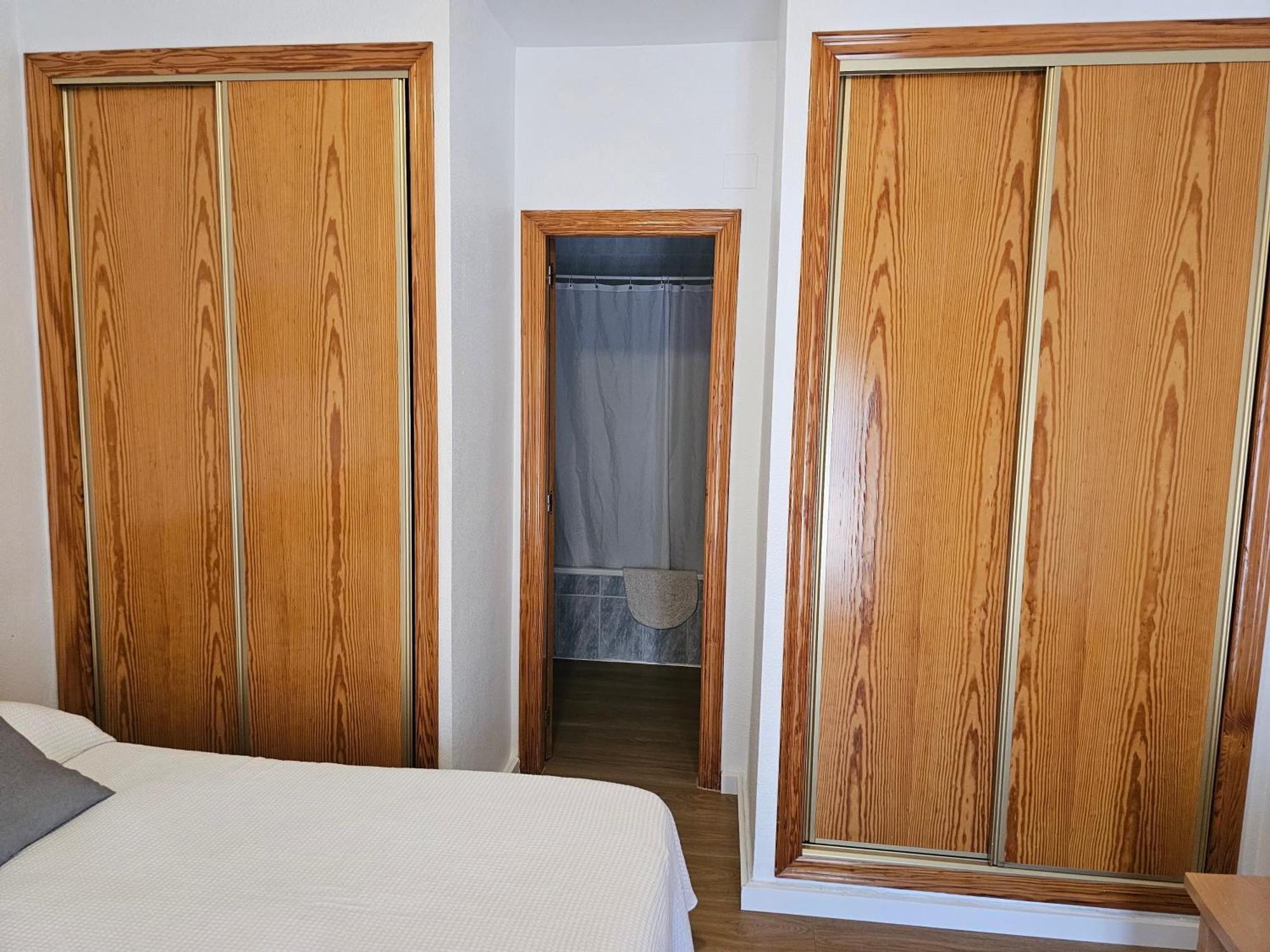 Apartamentos Plaza Alicante Zimmer foto
