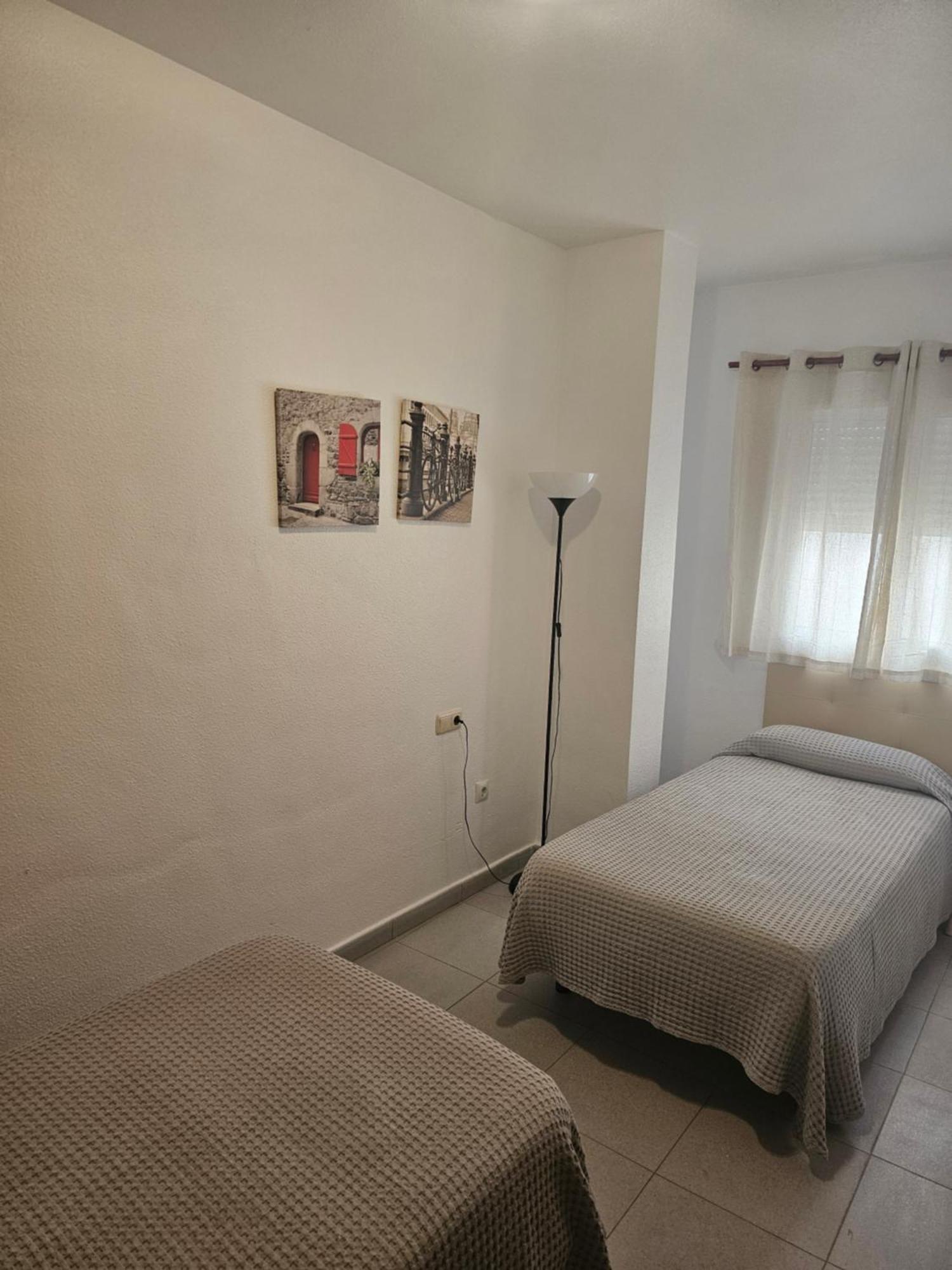 Apartamentos Plaza Alicante Zimmer foto